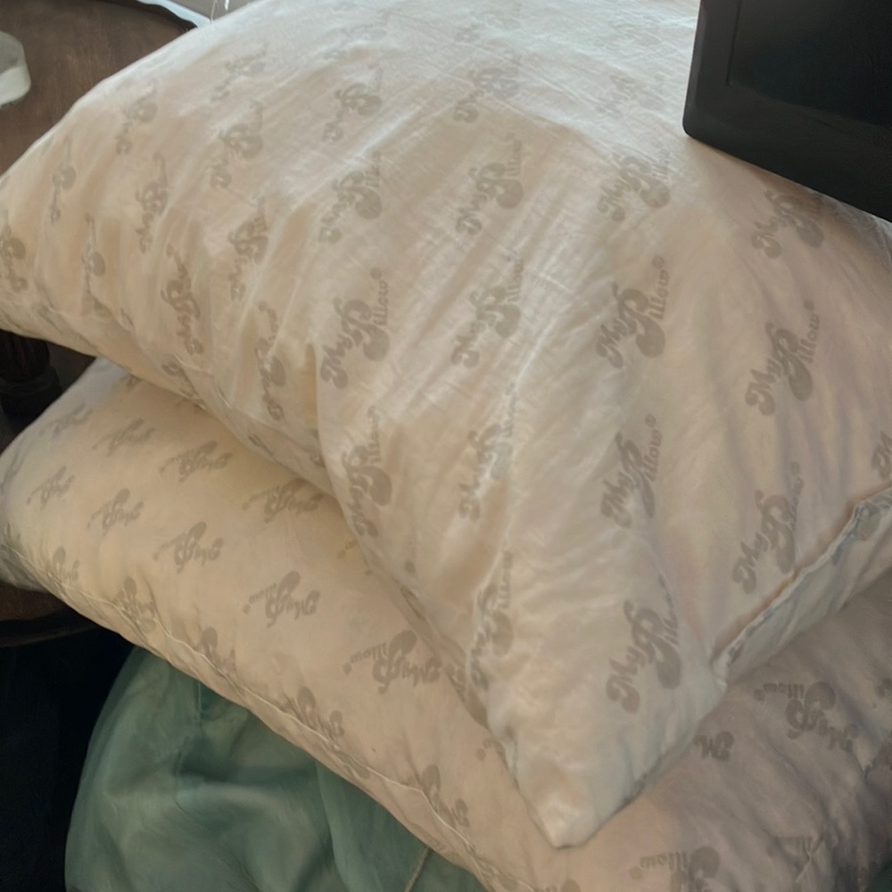 Pillows and comforter